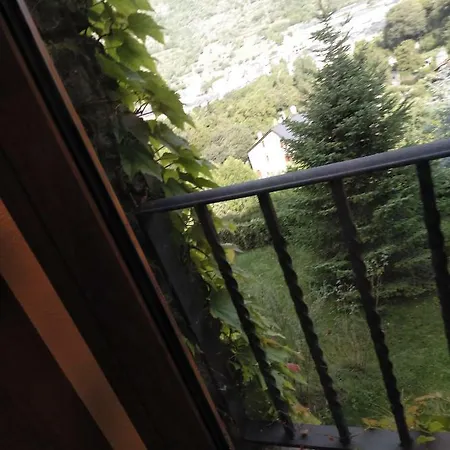 La Borda De *